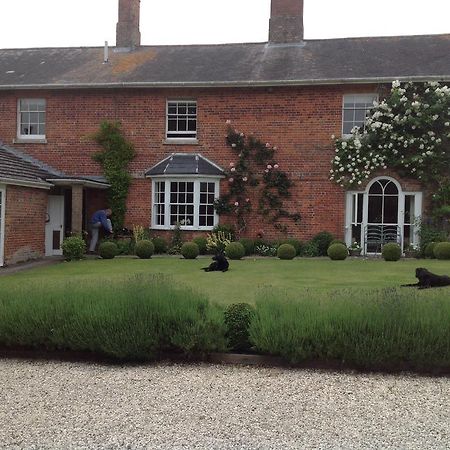 Brunton Farmhouse Collingbourne Kingston Ngoại thất bức ảnh